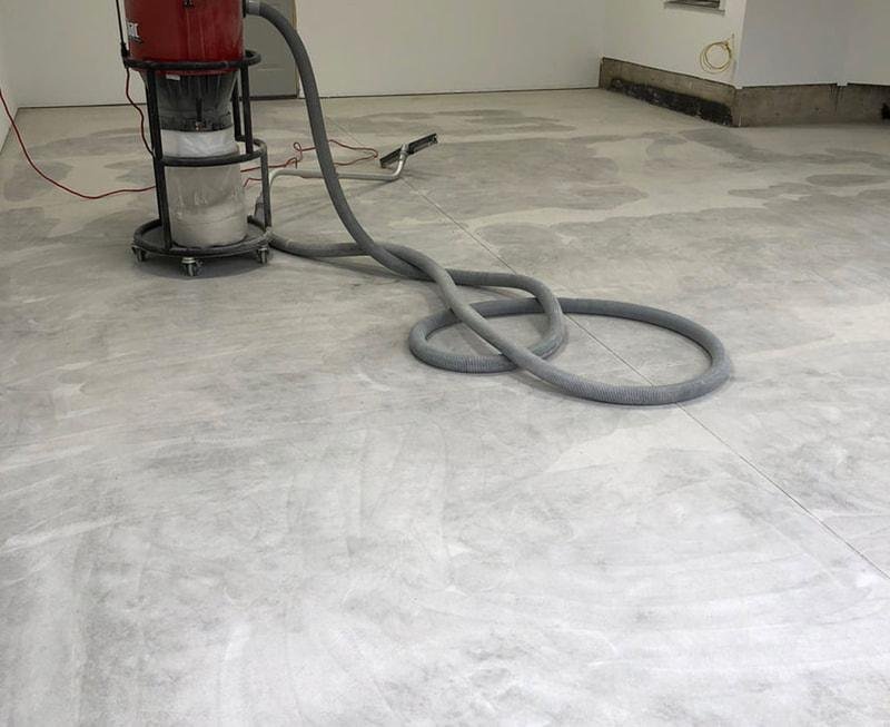 garage-lakeville-stone-schist-before